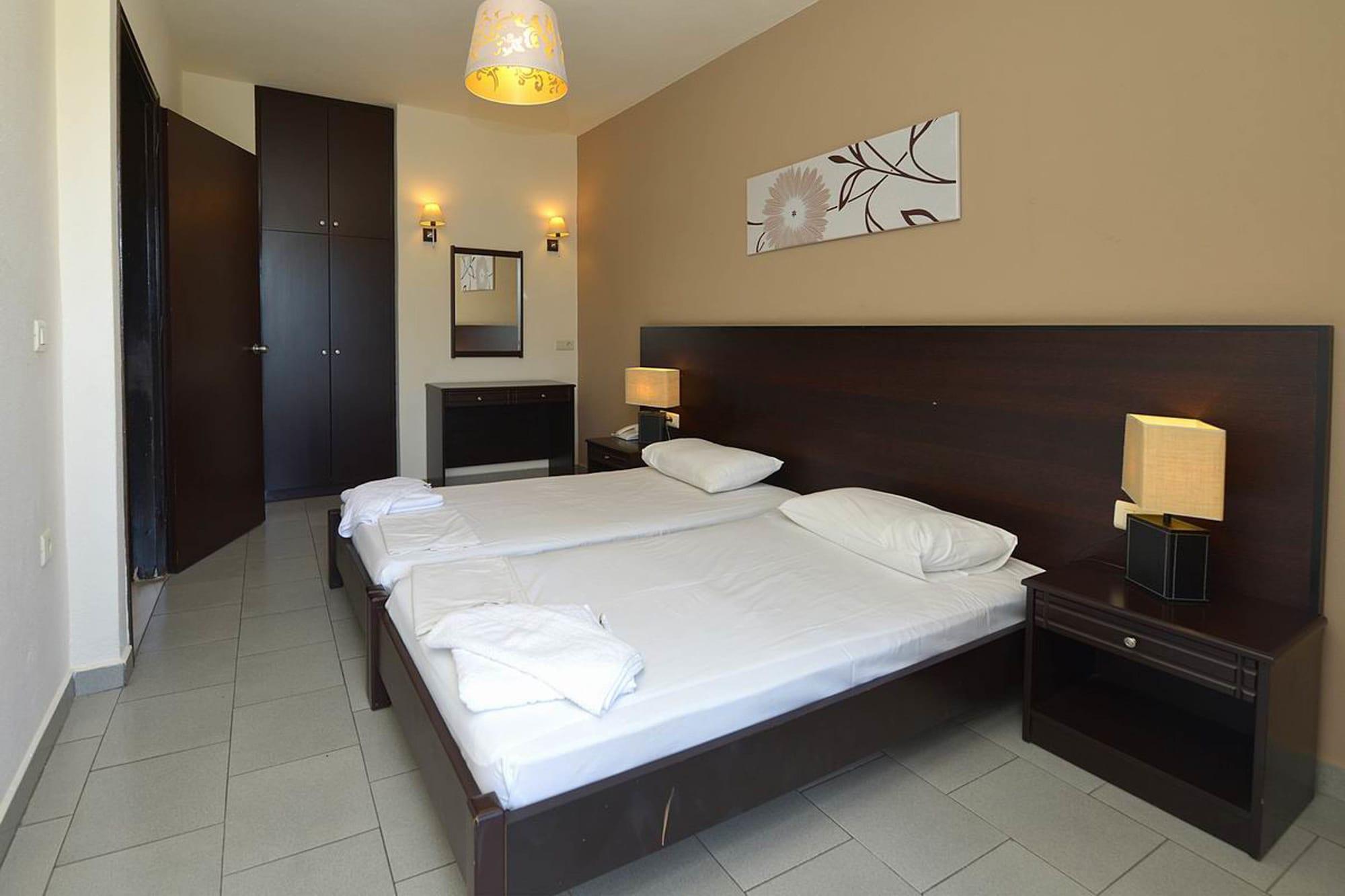 Ialysos City Hotel Екстериор снимка