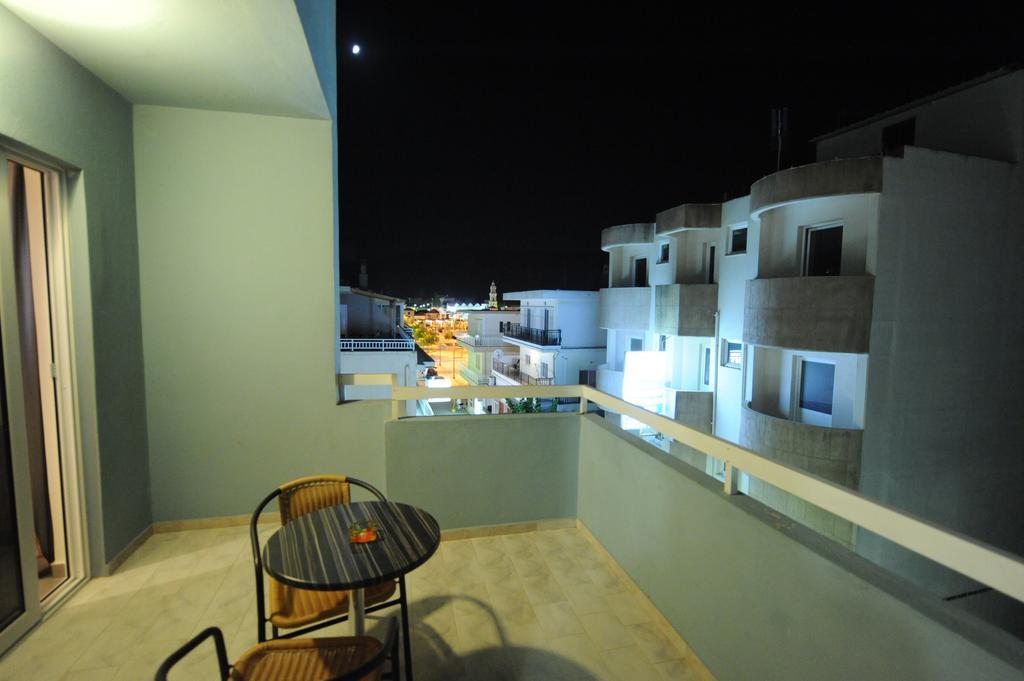 Ialysos City Hotel Екстериор снимка