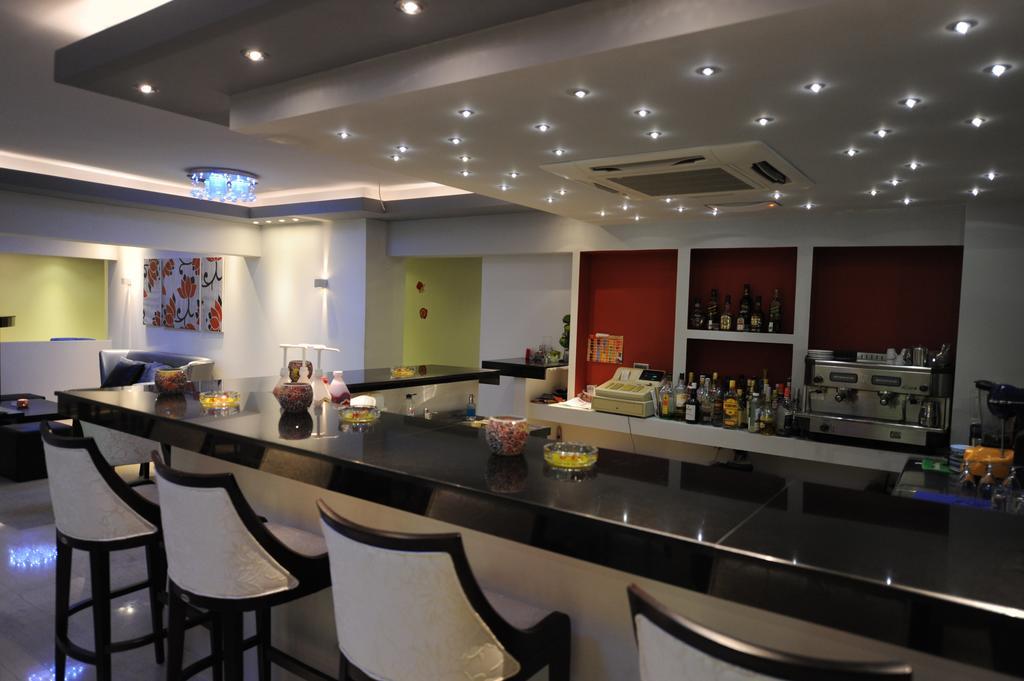 Ialysos City Hotel Екстериор снимка