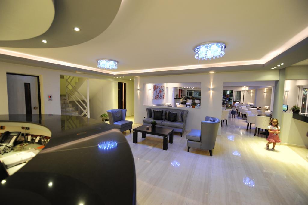 Ialysos City Hotel Екстериор снимка