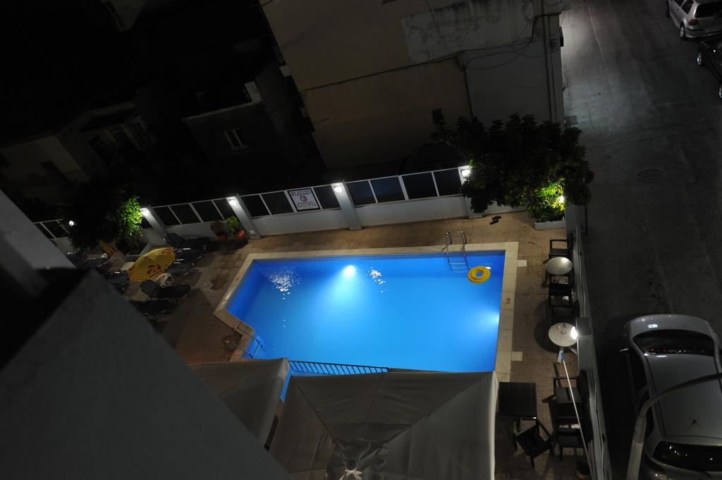 Ialysos City Hotel Екстериор снимка