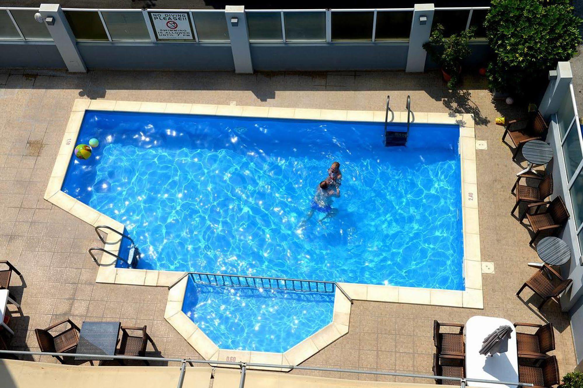 Ialysos City Hotel Екстериор снимка